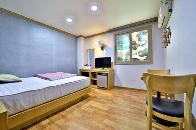 Daegu Bisan-Dong Villa Motel Номер фото